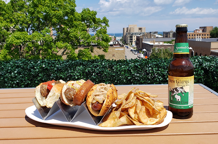 ROOFTOP BAR BITES